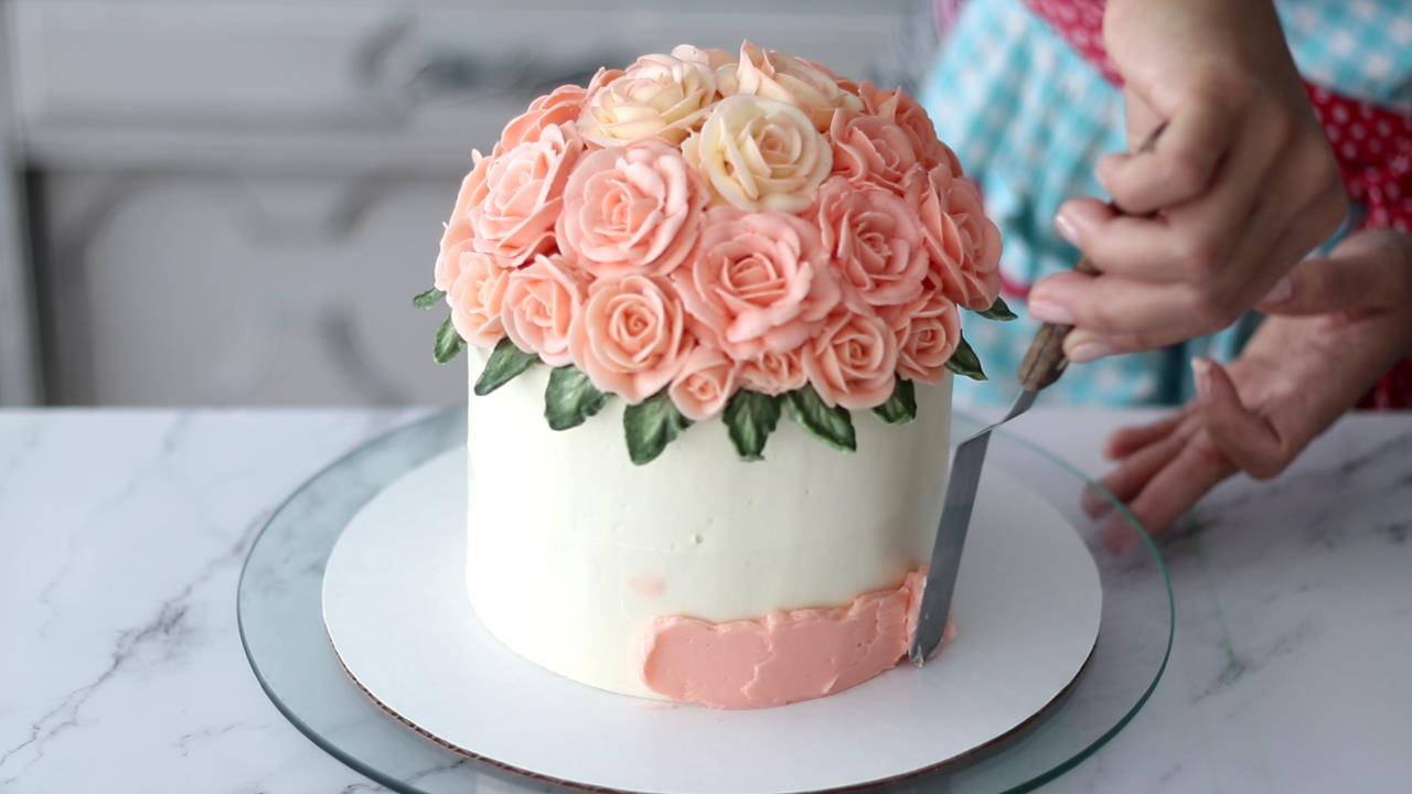 Flower Hat Box Cake Tutorial