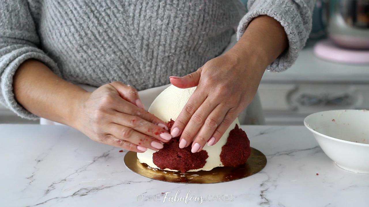 building the mushroom cake